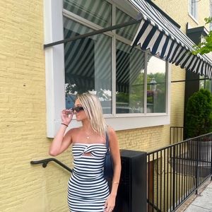 Meet your Posher, Renea